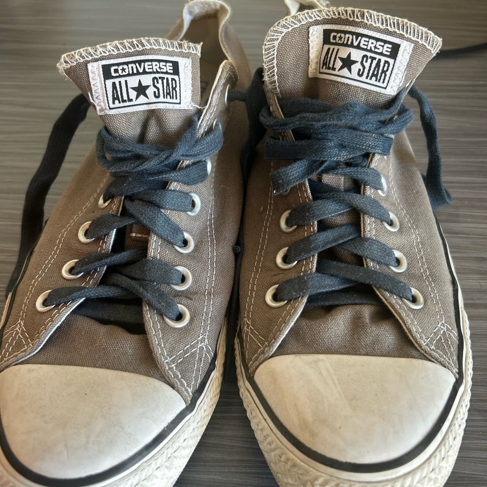 Converse All Star grey with navy laces